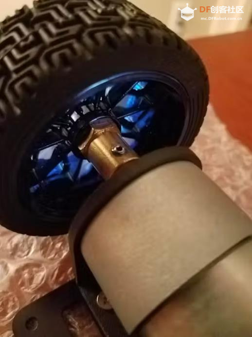 【Arduino 动手做】Pololu Zumo配置构建了一个平衡机器人图2