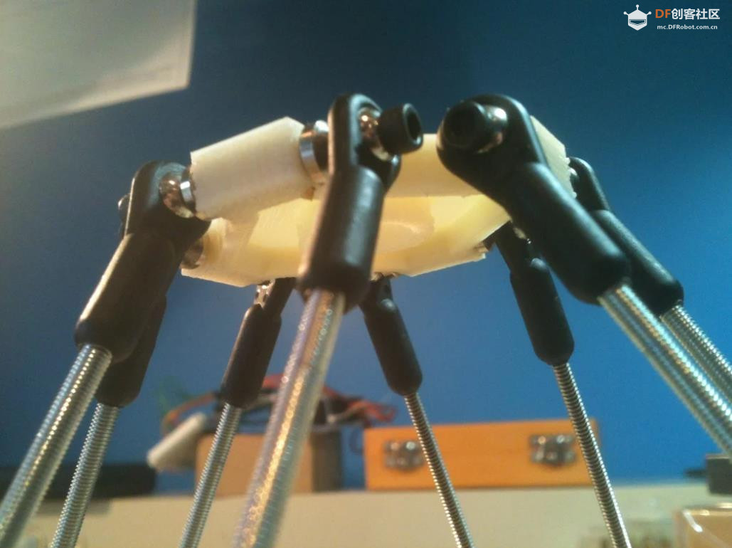 【Arduino 动手做】Delta-Robot 四摇臂机器人图1