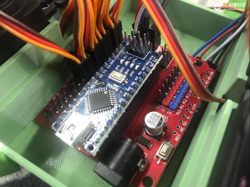 【Arduino 动手做】Arduino Nano 四足机器人图2