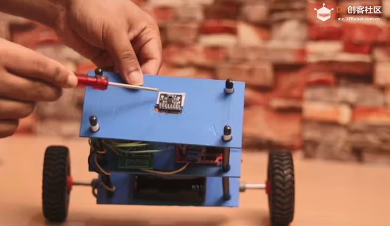 【Arduino 动手做】Arduino SELF-BALANCE 机器人图8