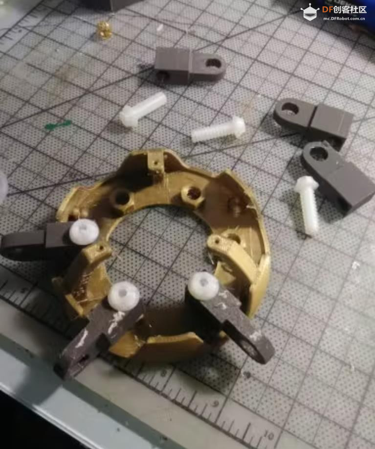 【Arduino 动手做】Anansi：一个很酷的蜘蛛状机器人图4