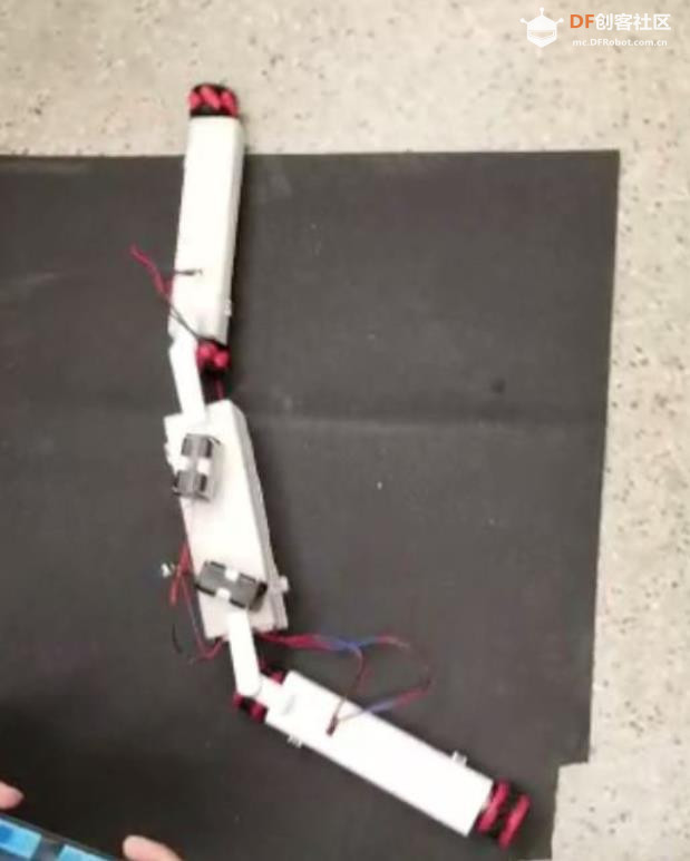【Arduino 动手做】采用麦克纳姆轮的变形机器人图4