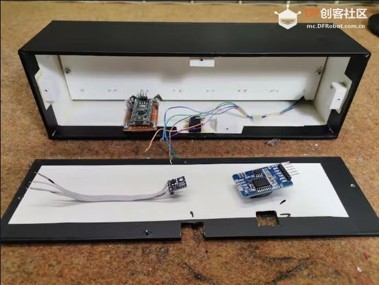 【Arduino 动手做】Arduino 矩阵滚动气象站和带 BME 的时钟图4