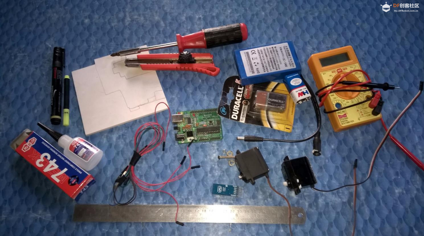 【Arduino 动手做】使用舵机的 PVC 人形机器人图3