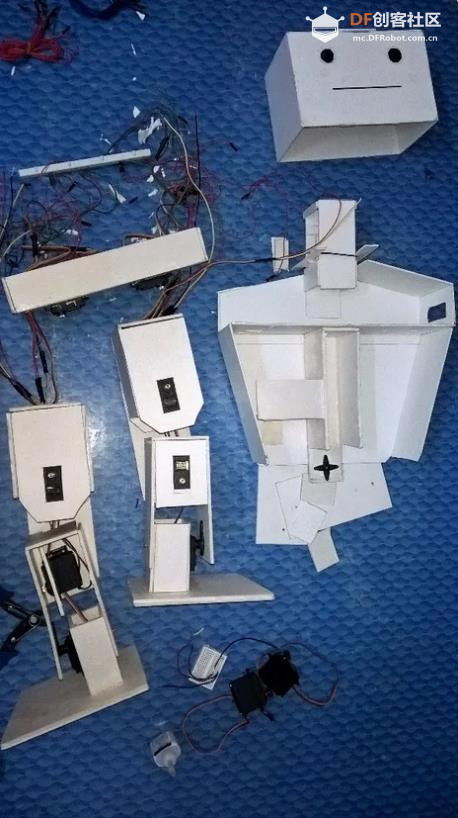 【Arduino 动手做】使用舵机的 PVC 人形机器人图7
