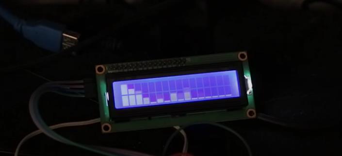 【Arduino 动手做】显示器 1602 屏幕图形音频频谱分析仪图1