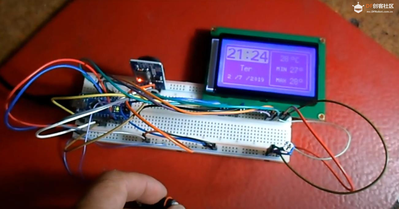 【Arduino 动手做】128x64 LCD 上的模拟、数字时钟和温度计图3