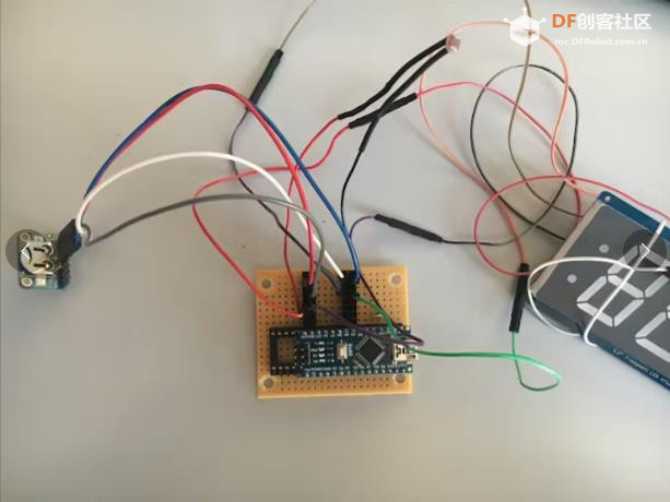 【Arduino 动手做】采用 Nano + DS3231 + LDR的7段时钟图6