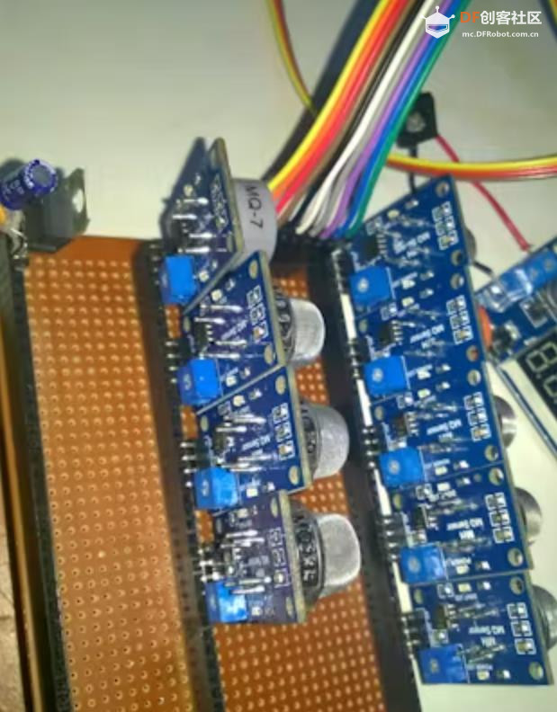 【Arduino 动手做】Arduino环境监测温度、湿度和气压图5