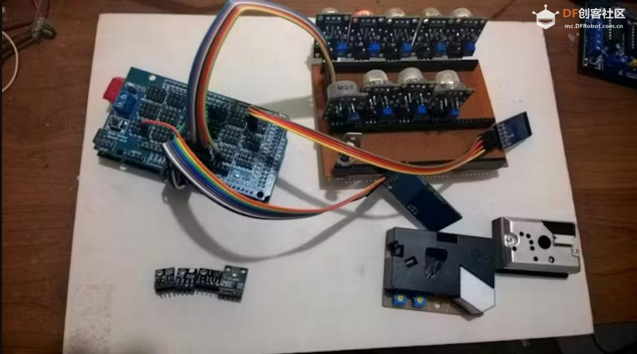 【Arduino 动手做】Arduino环境监测温度、湿度和气压图3