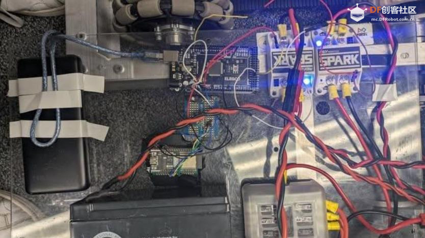 【Arduino 动手做】具有Wi-Fi通信功能的坦克驱动机器人图8