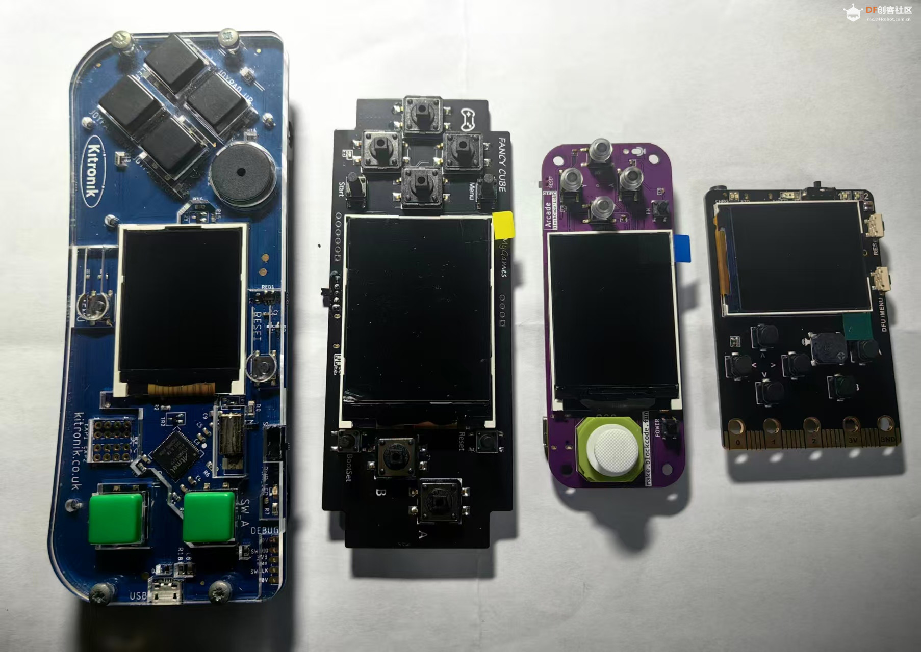 【花雕动手做】Scratch Arcade 游戏机 ESP32S3 开发板之捡豆子图3