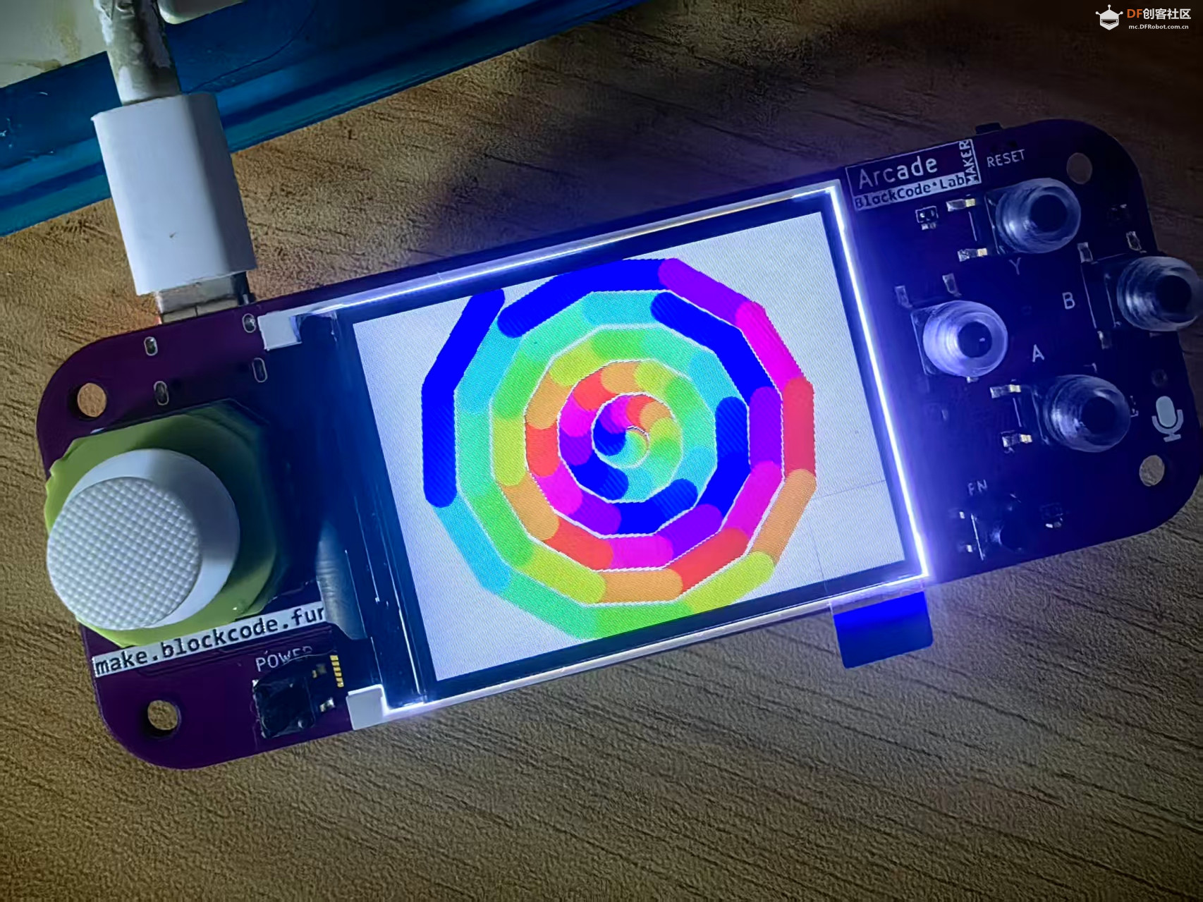 【花雕动手做】Scratch Arcade游戏ESP32开发板之多彩螺旋线图3