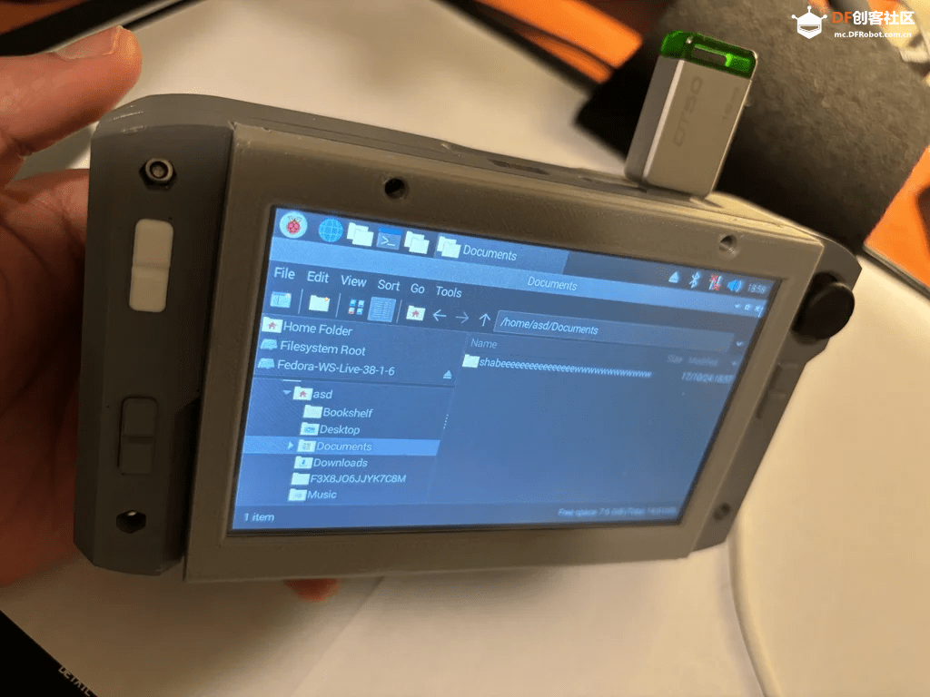 可折叠的剪刀升降式 CoreXY 3D 打印机、废旧平板变身全...图2