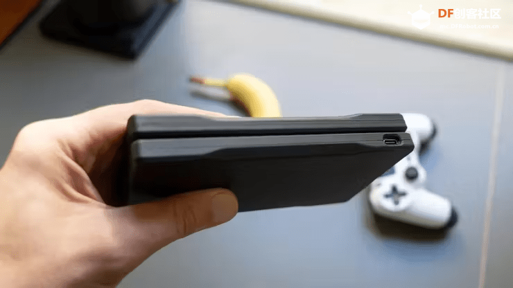 仿生蝙蝠微型无人机、硬核自制弹珠机、“皮肤”级可...图13