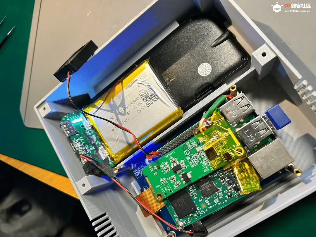 让软体机器人真正“脱绳”运行、智能牙套、防***智...图10