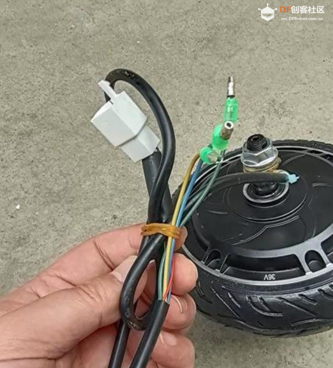 【花雕动手做】6.5寸轮毂4方案：方波、FOC、差速与霍尔图1