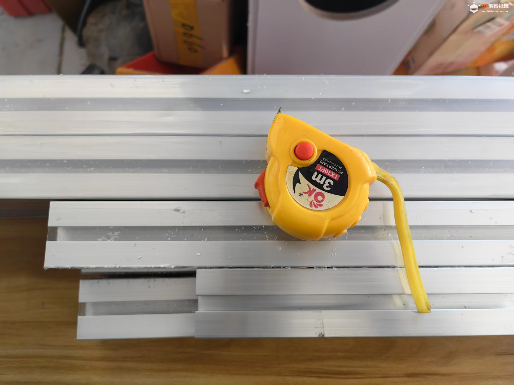 【花雕动手做】搭建6.5 寸轮毂电机4040铝材机器人底盘图1