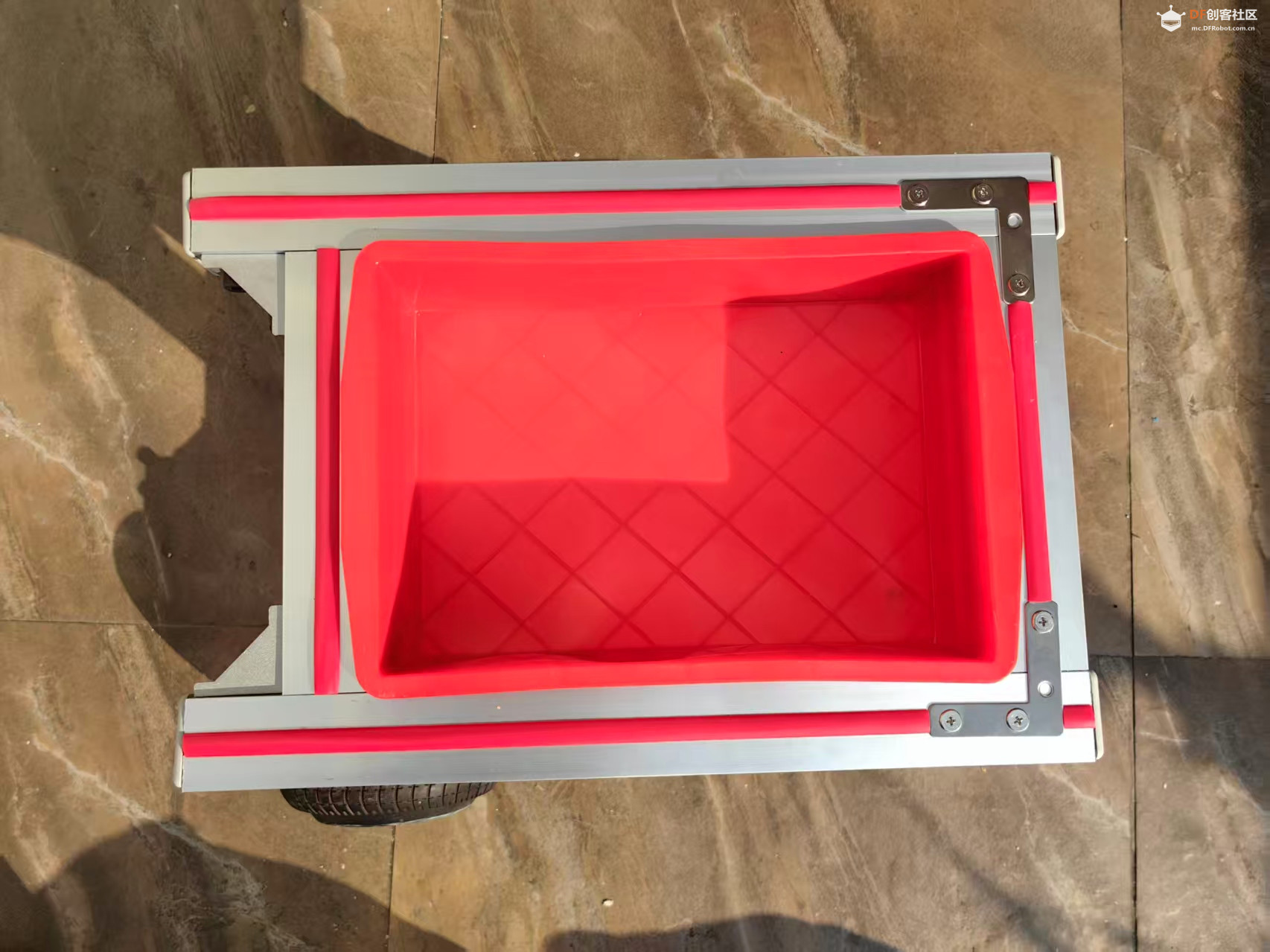 【花雕动手做】搭建6.5 寸轮毂电机4040铝材机器人底盘图4