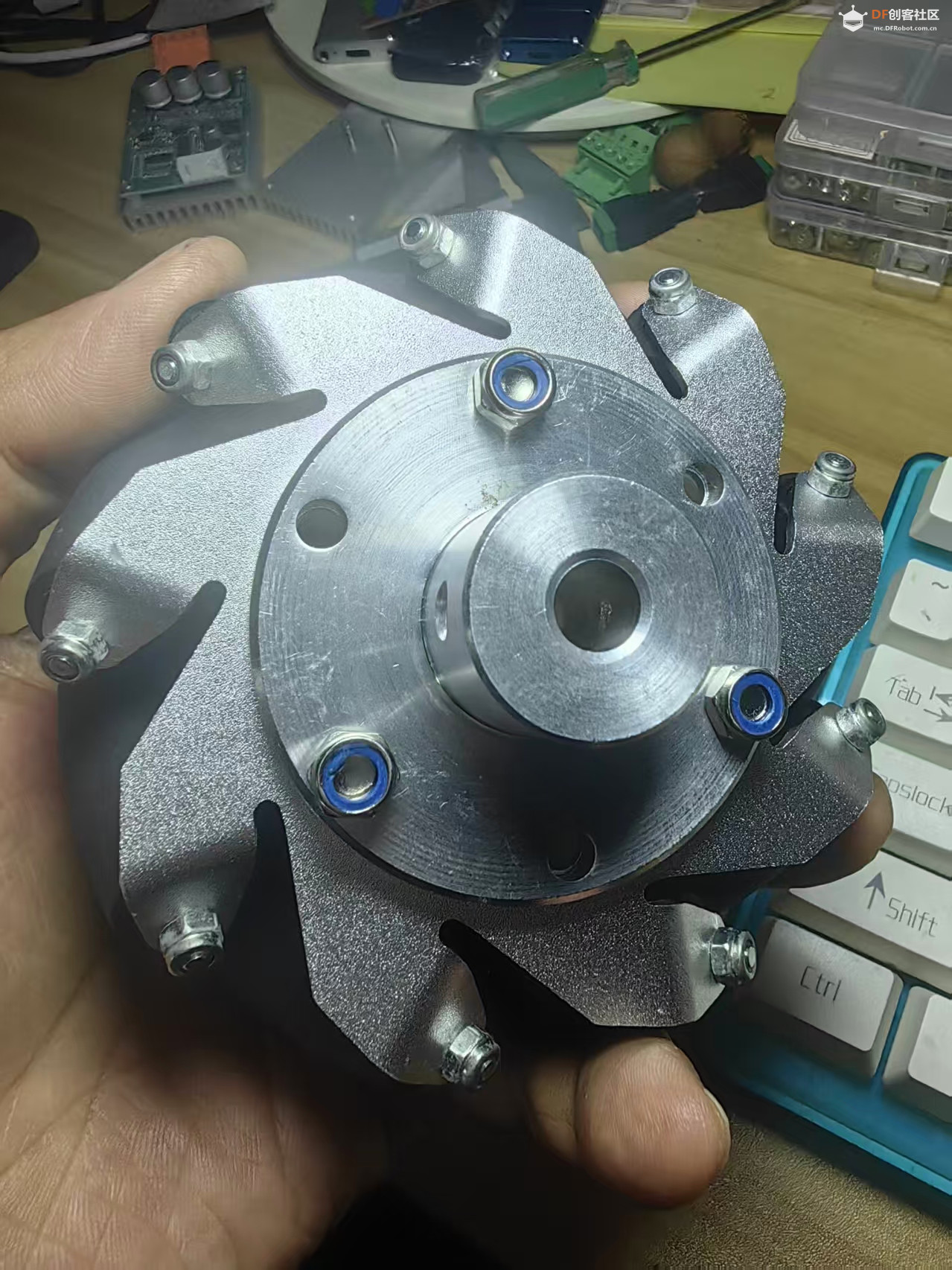 【花雕动手做】拆解 CASIC MOTOR 无刷减速电机（14.8V）图2