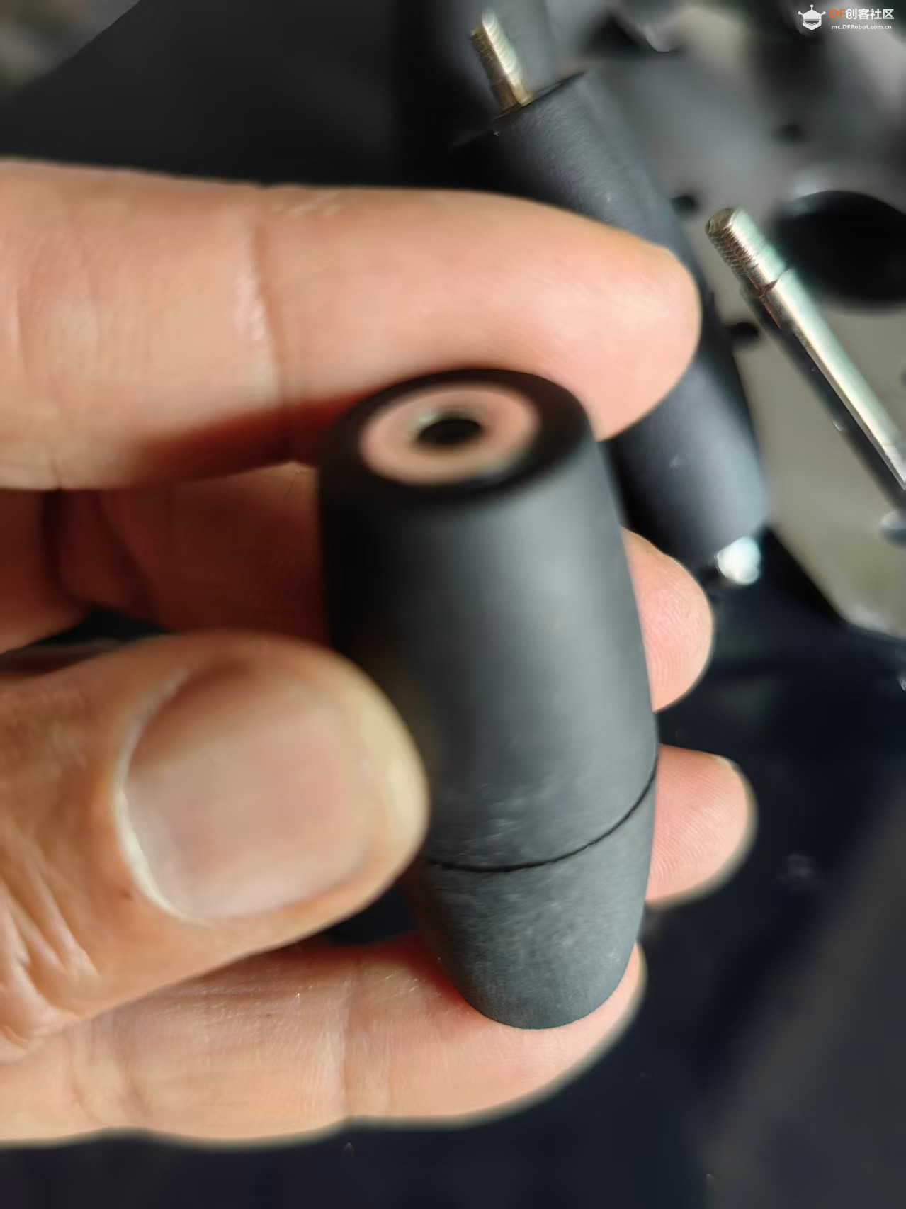 【花雕动手做】拆解 127mm 铝合金创客版全向麦克纳姆轮图1