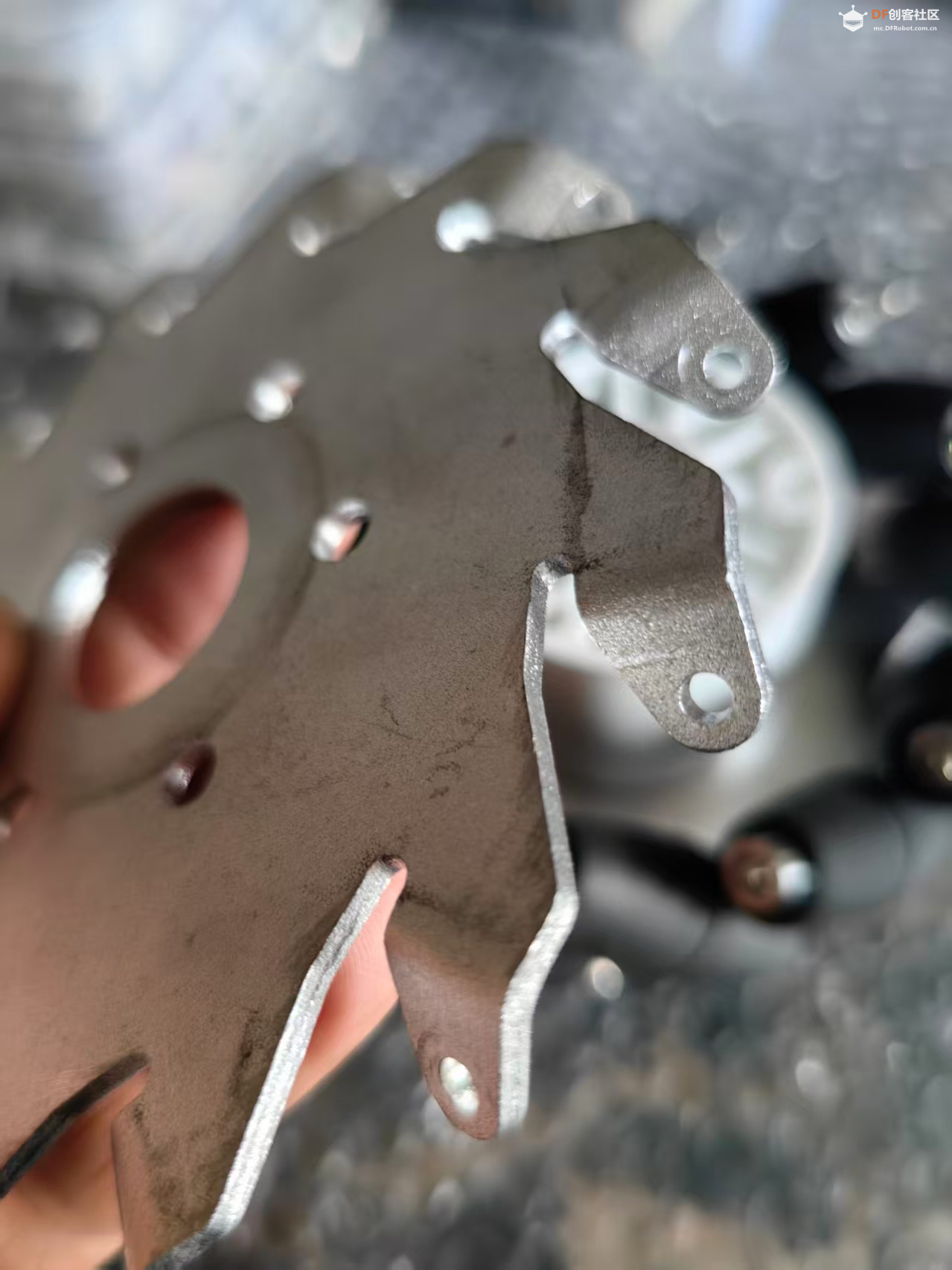 【花雕动手做】拆解 127mm 铝合金创客版全向麦克纳姆轮图2