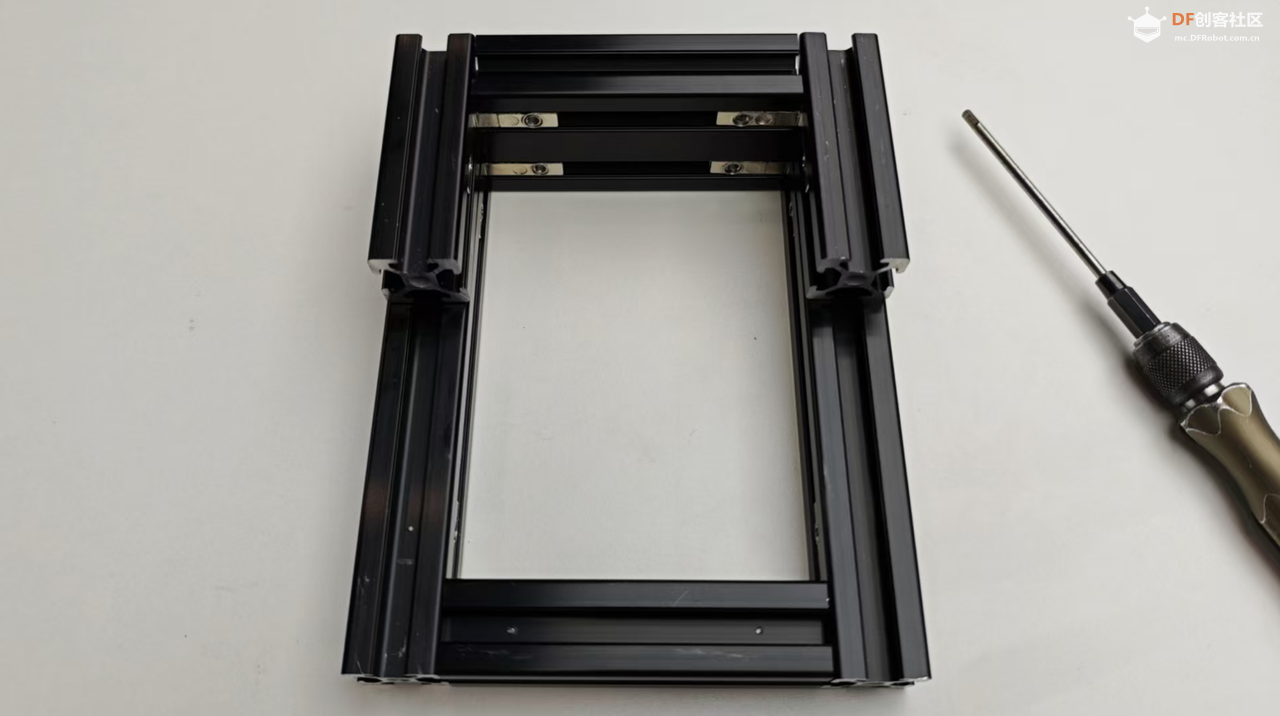 基于 M0601 电机的四轮移动平台装配与结构参考手册图9