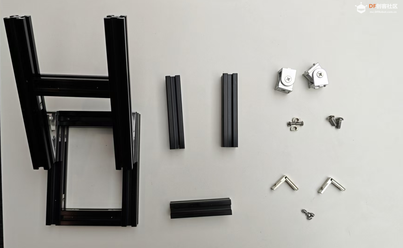 基于 M0601 电机的四轮移动平台装配与结构参考手册图18