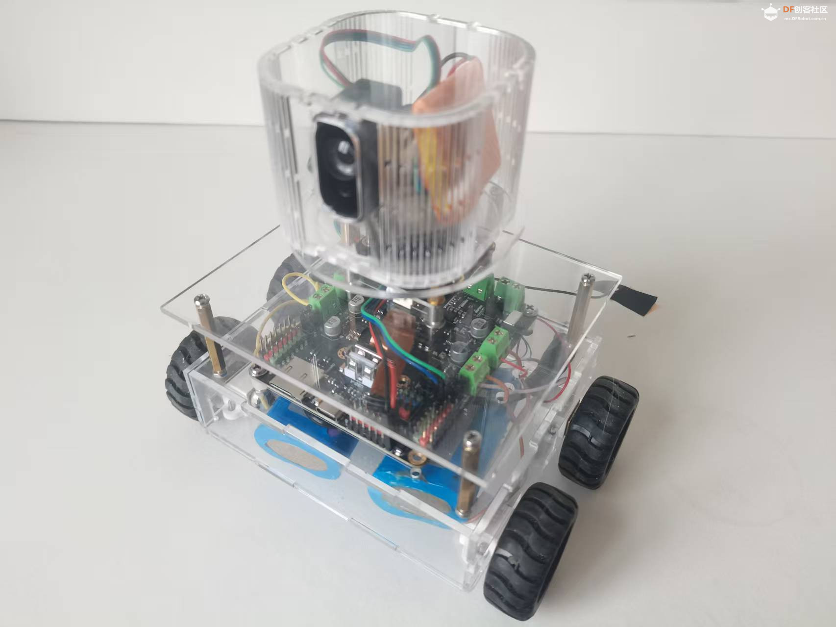 双ESP32无线协作：打造360°激光扫描避障小车图9