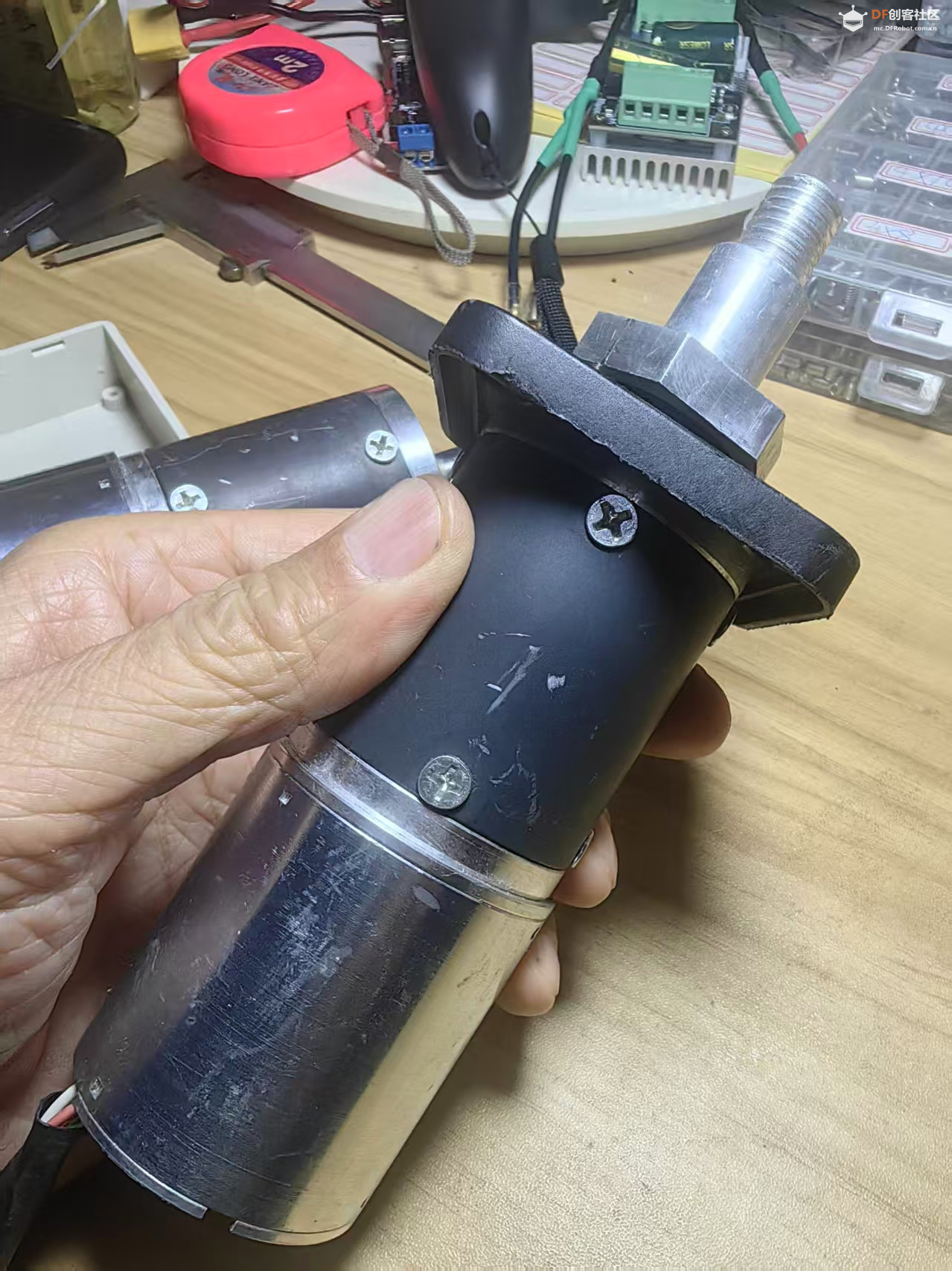 【花雕动手做】拆解钕强磁 47mm 金属行星减速无刷电机图3