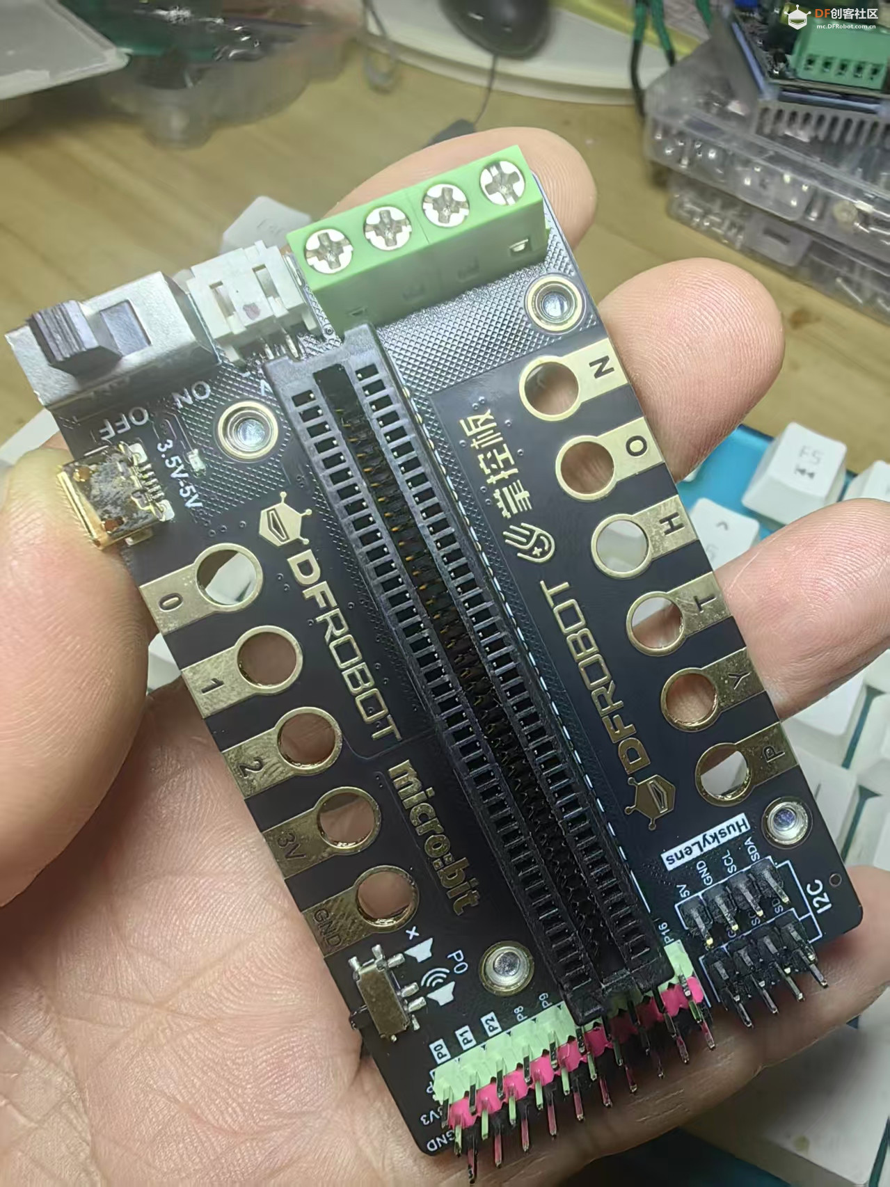 【花雕动手做】掌控板IO扩展板IO双路电机驱动扩展板图1