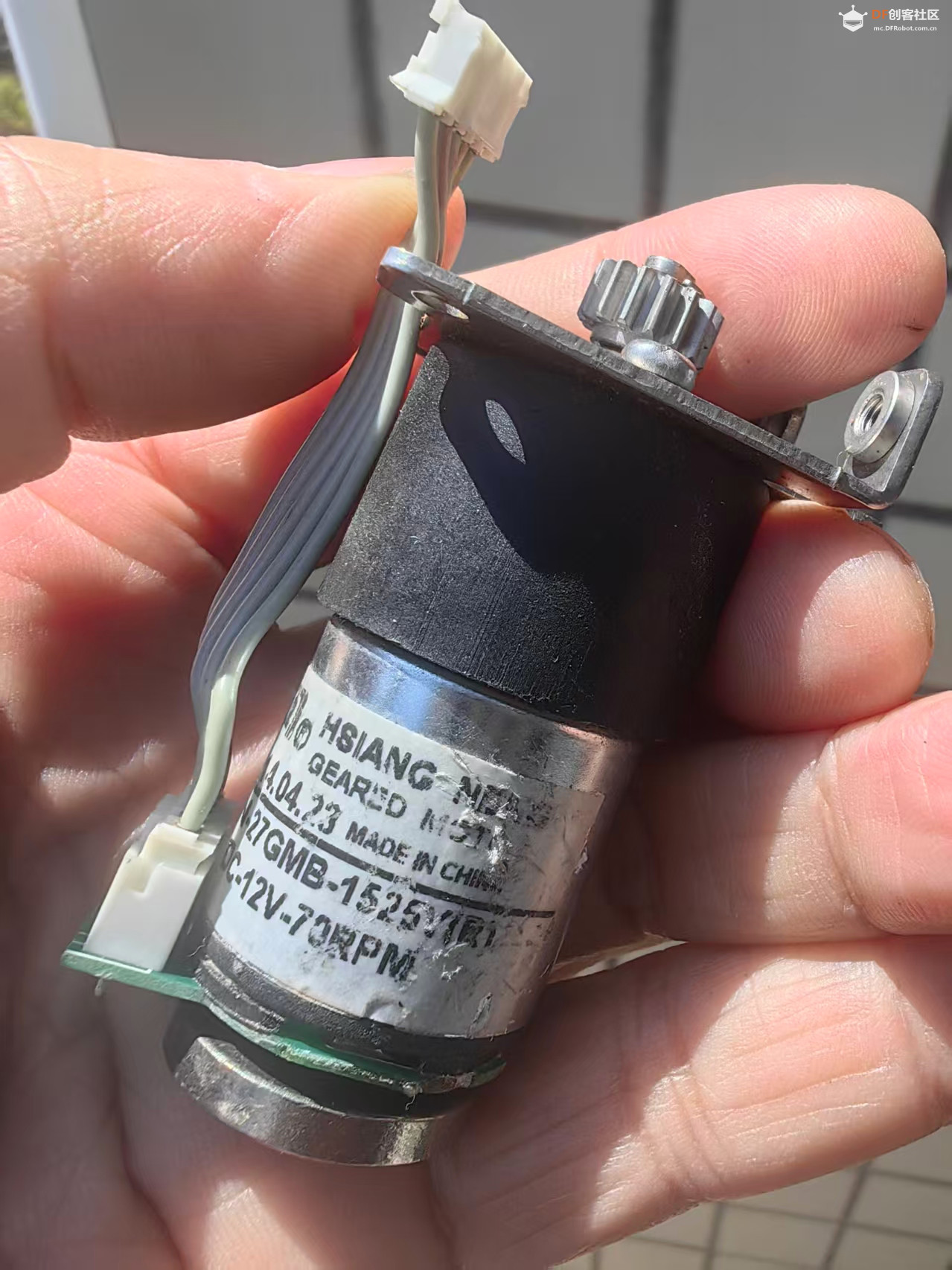 【花雕动手做】直流精密金属减速电机马达 DC12V 70转图1