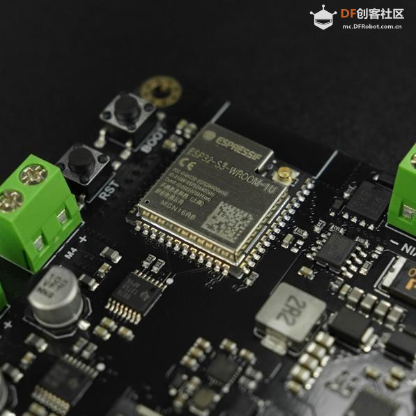 【花雕动手做】远程控制四路电机Romeo ESP32-S3开发控制板图1