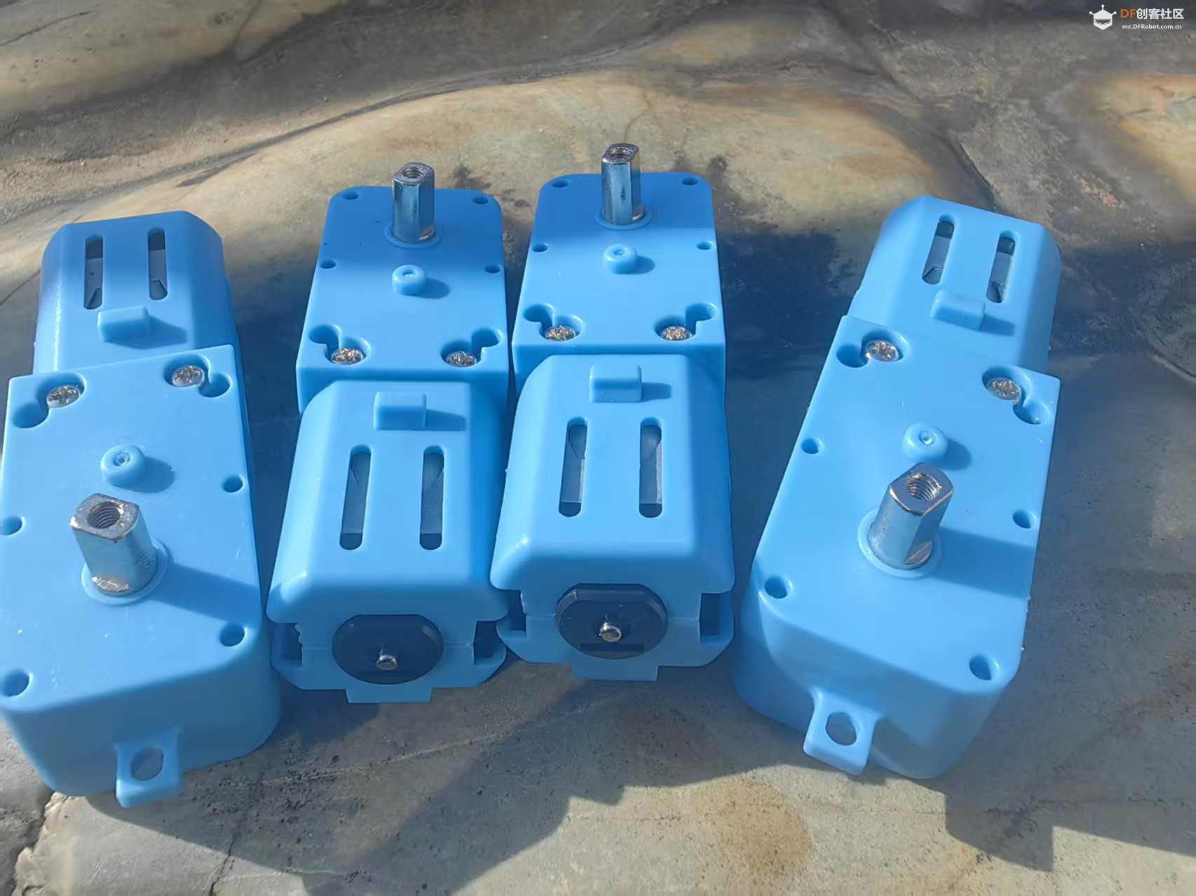 【花雕动手做】使用IO电机驱动扩展板搭建一辆智能小车图2