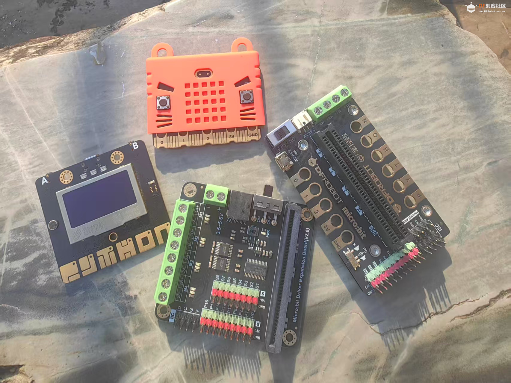 【花雕动手做】使用IO电机驱动扩展板搭建一辆智能小车图4