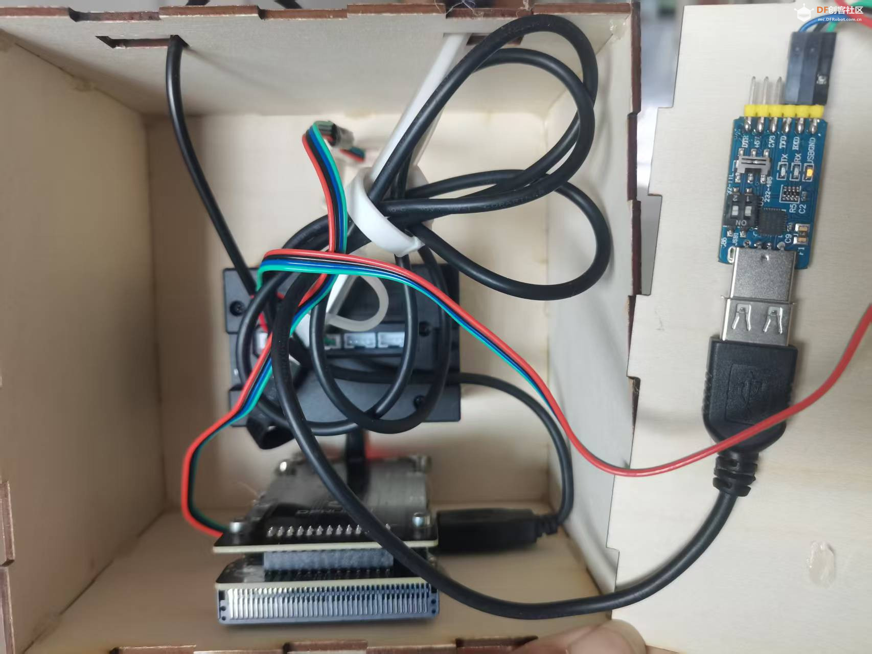 AI画像打印机：基于行空板M10与二哈2的实时人像打印装置图4