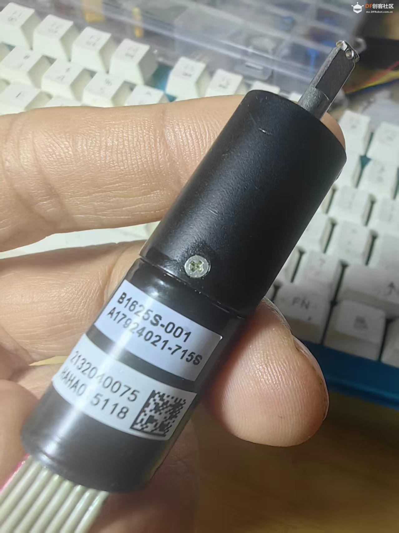 【花雕动手做】拆解16mm 兆威无刷 1625 三级行星减速电机图1