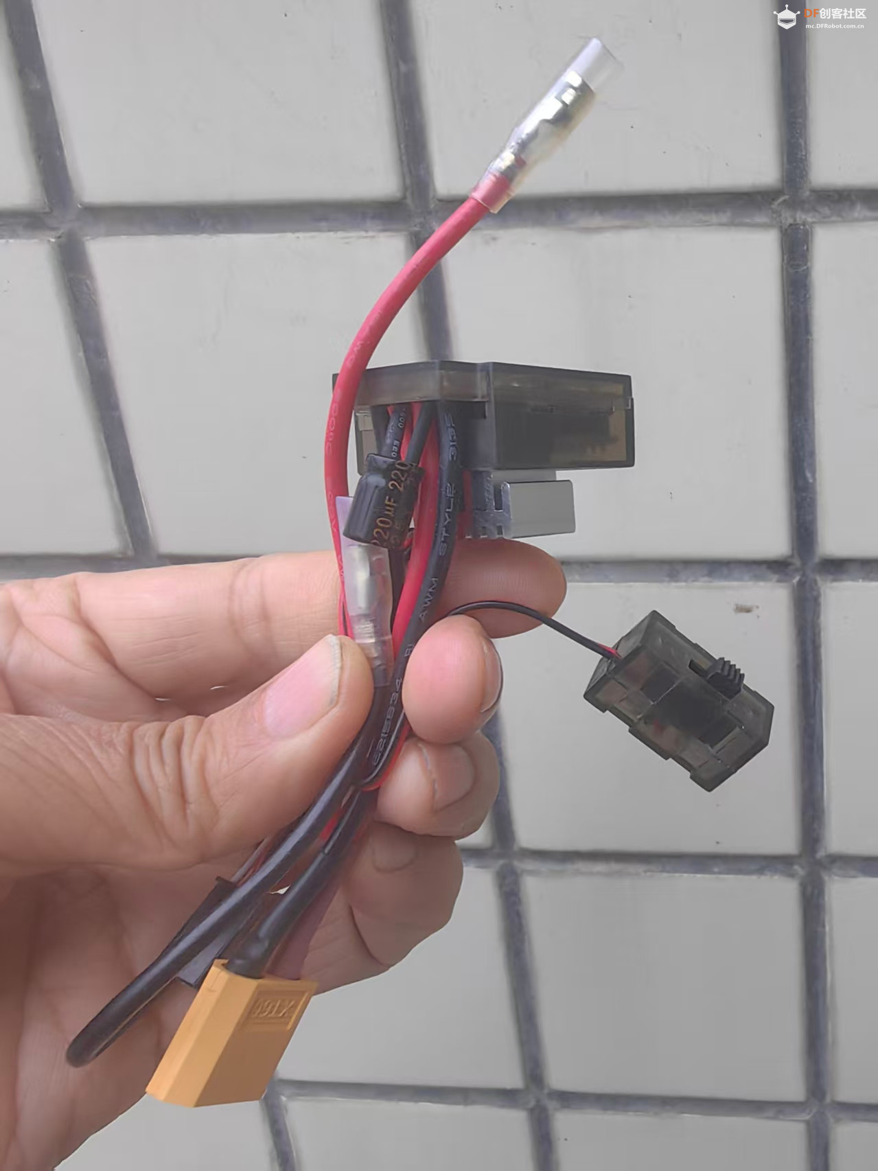 【花雕动手做】机器人底盘 3S（11.1V）40A有刷双向电调图2