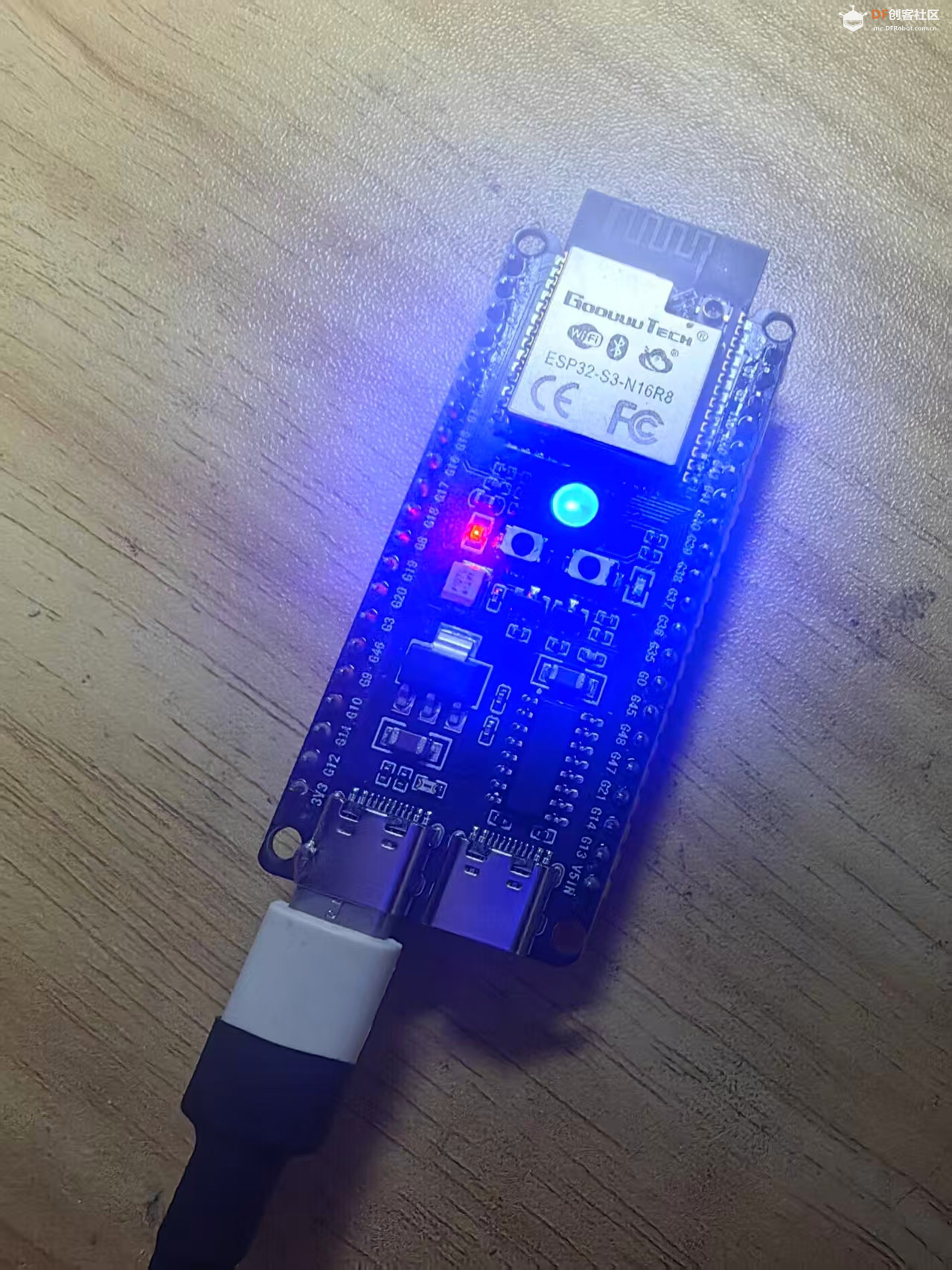 【花雕】MimiClaw ESP32-S3 接入飞书控制板载 RGB 全彩灯效图5