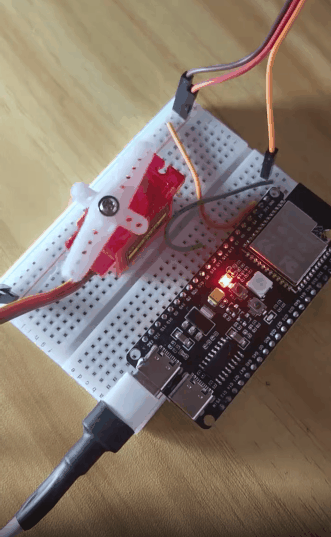 【花雕动手做】ESP32-S3 + MimiClaw 实战：飞书控制 SG90 舵机图2
