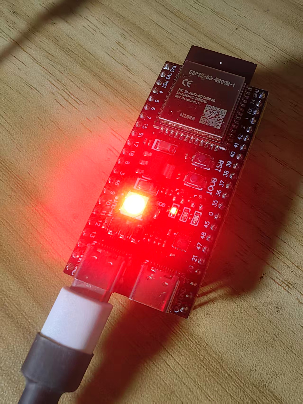 【花雕】MimiClaw实战：WS2812 添加循环红绿蓝与彩虹灯效果图7