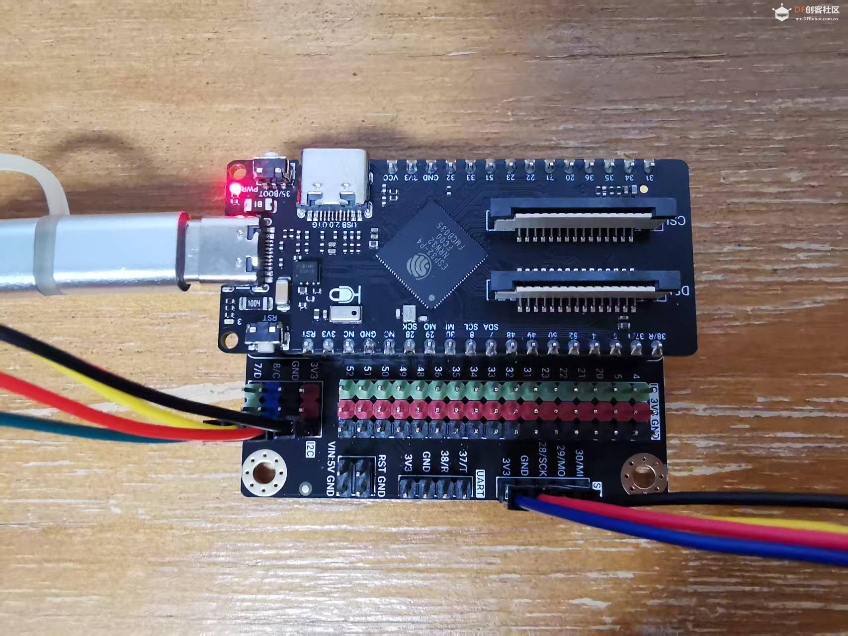 FireBeetle 2 ESP32 P4套装开箱和双OLED屏驱动图12