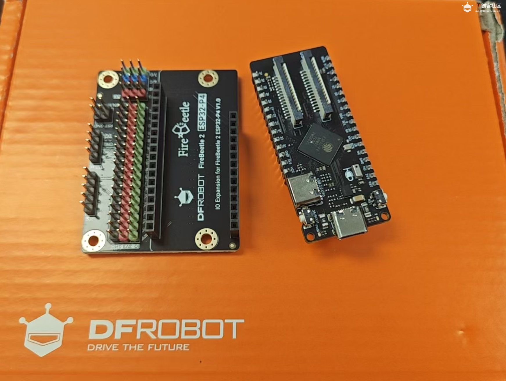 FireBeetle 2 ESP32 P4套装开箱和移植个SSD1306库图1