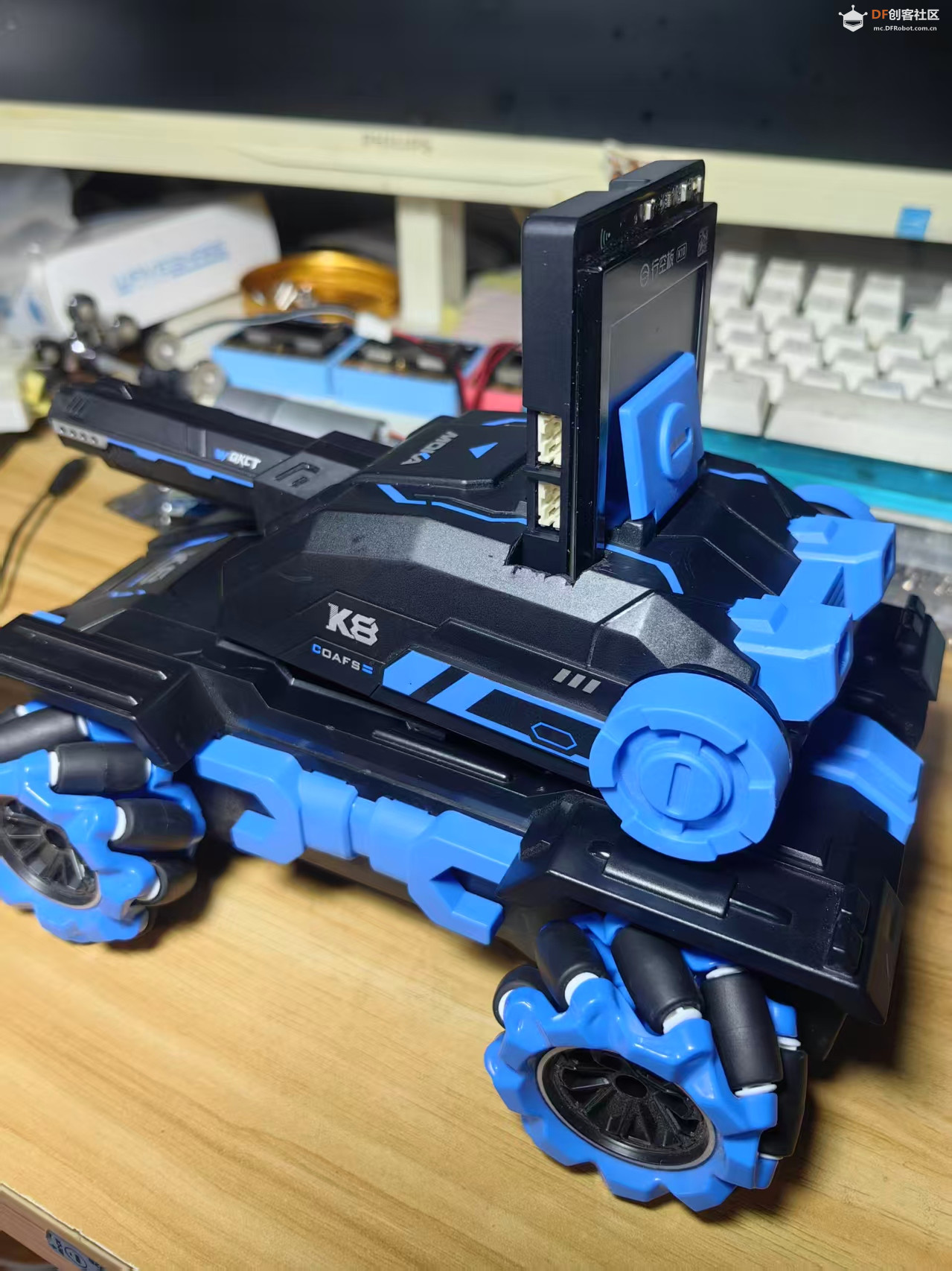 【花雕动手做】行空板K10之改装麦克娜姆轮玩具坦克小车图3