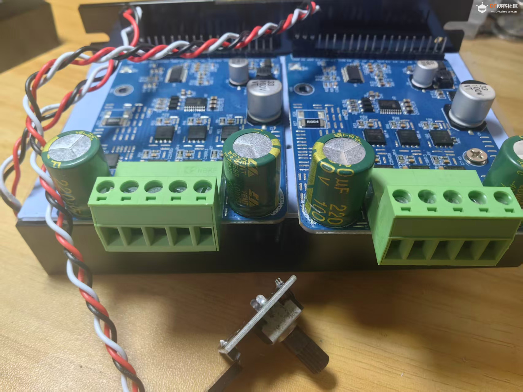 【花雕动手做】无刷有霍尔 FOC 开发板 1600W 驱动控制器图1