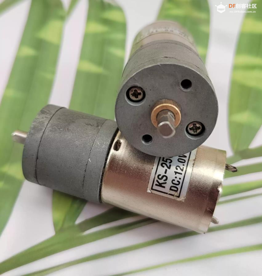 【花雕动手做】全金属齿轮 DC12V 160 转 370 直流减速电机图1