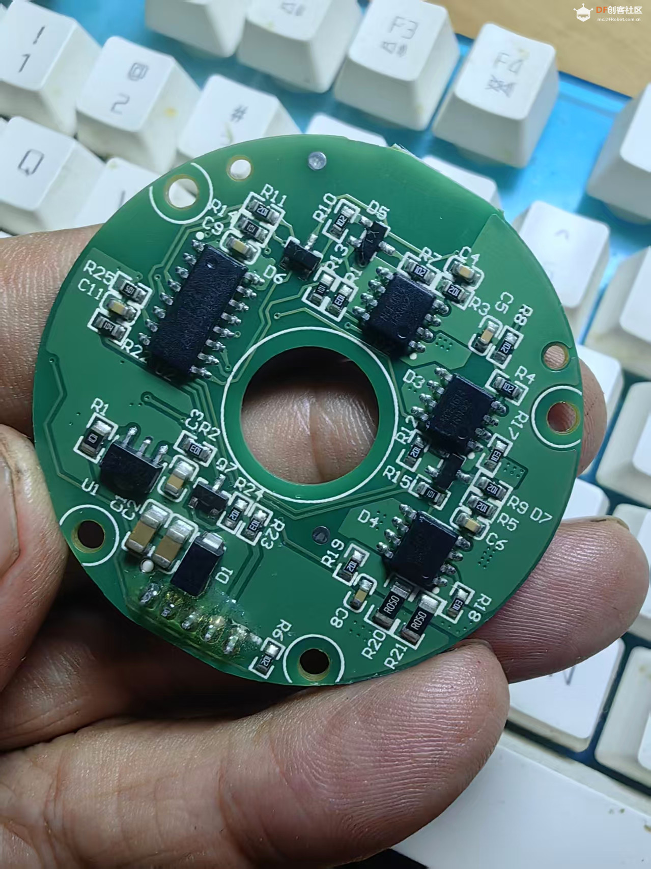 【花雕动手做】带霍尔无刷电机 DC8-21V 2A 驱动板控制器图1