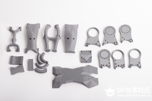 3d-printable-dyros-humanoid-leg-robot-6.jpg